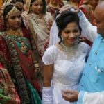 Indian Diamond tycoon pays for the wedding of 236 fatherless brides surat merchant